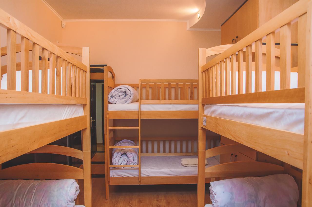 Globus Hostel Kijev Kültér fotó